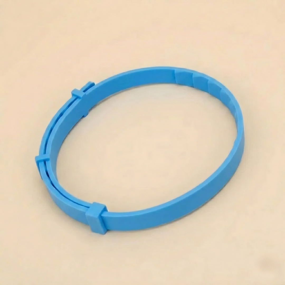 Your Dog Deserves To Feel Safe. SenseCollar Makes It Possible.